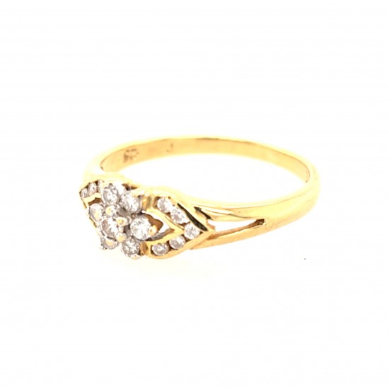 Pre Owned 18ct Diamond Ring ZA120